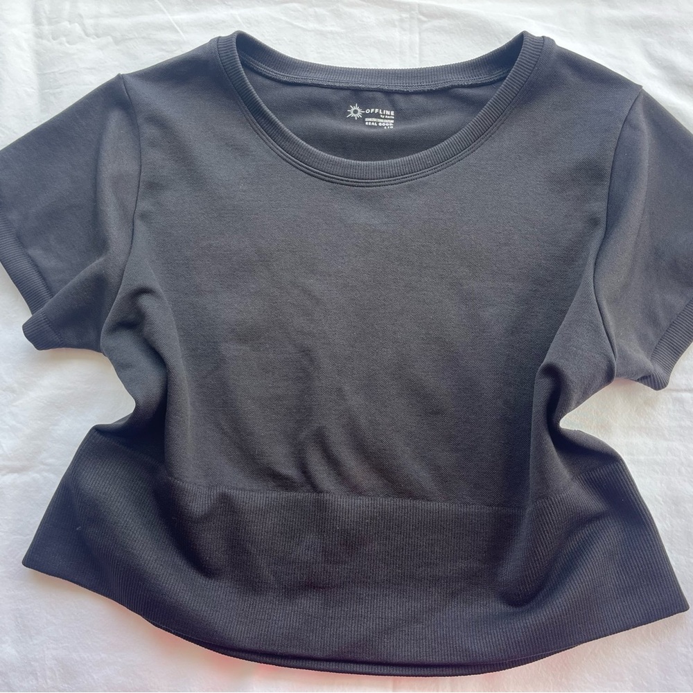 Black Offline by Aerie cropped workout tee